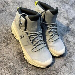 Women's On Cloud Grey and White Hiking boots 7.5 US Women